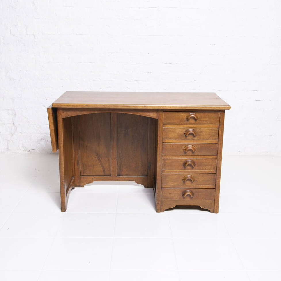 Escrivaninha em Madeira Nobre