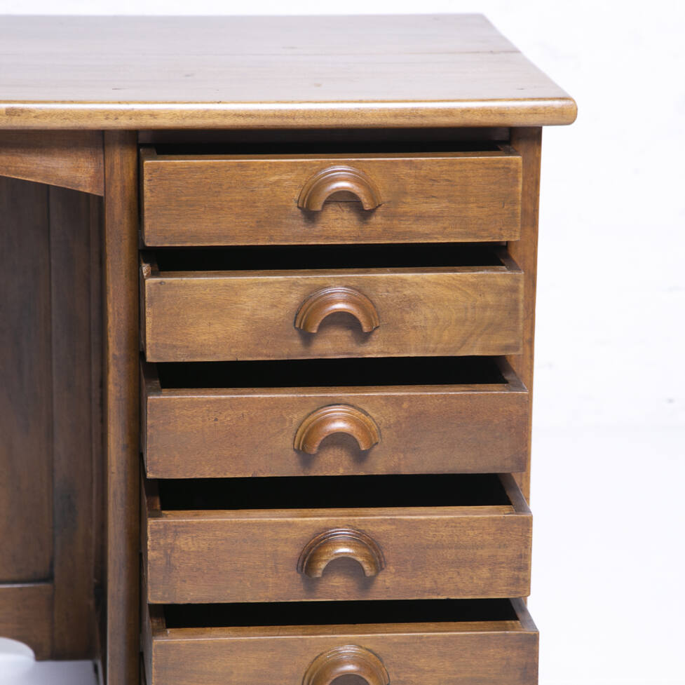 Escrivaninha em Madeira Nobre - Imagem 15